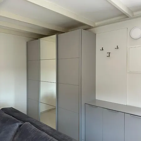 Viktorija Appartement *